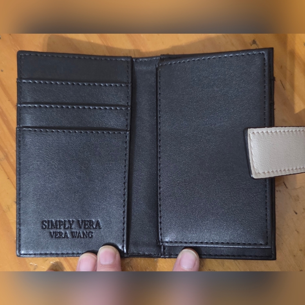 Simply Vera Wallet